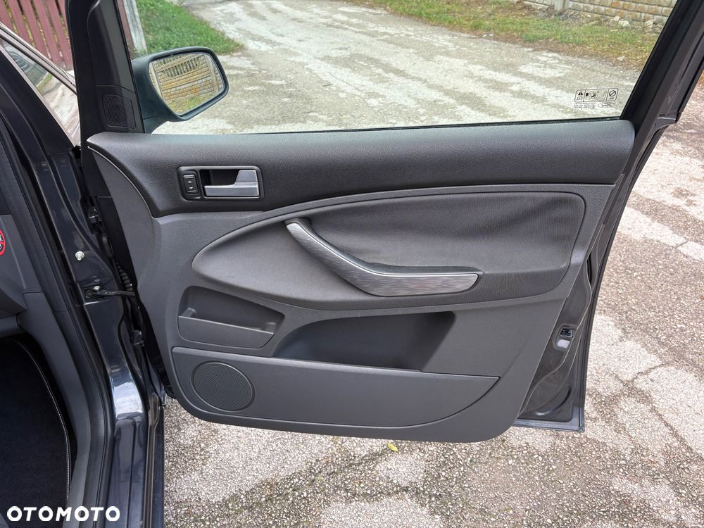 Ford Focus C-Max - 30