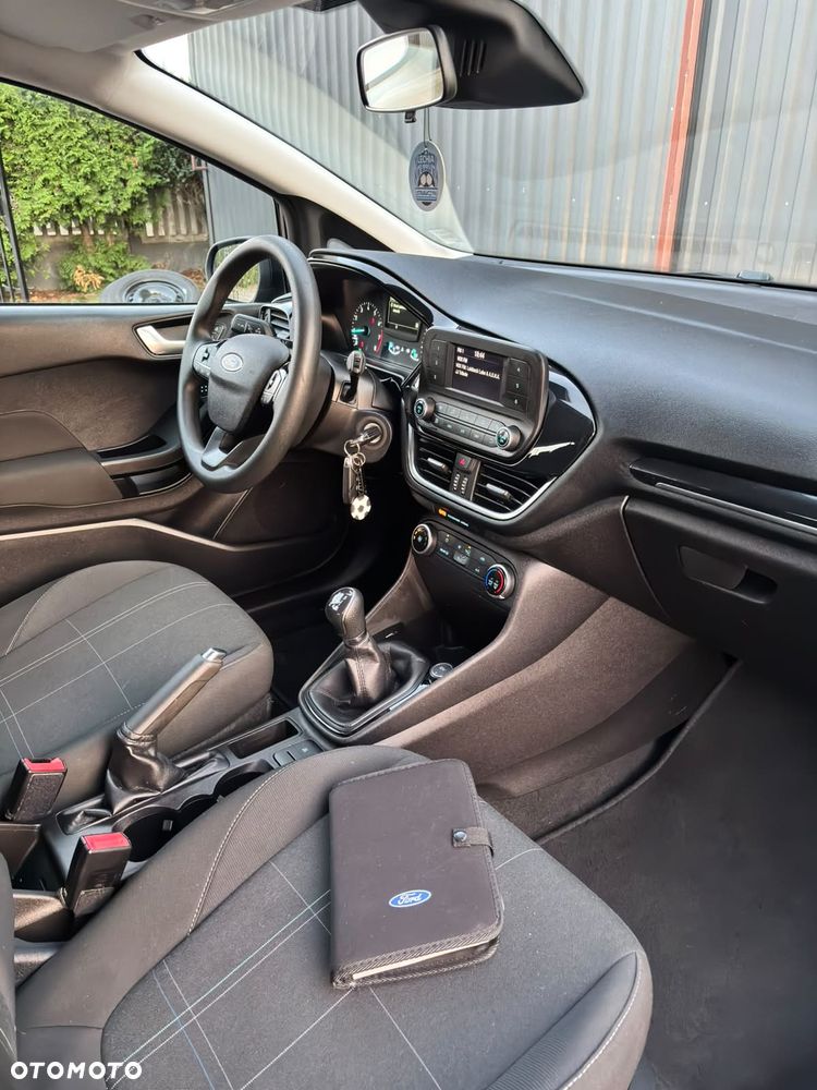 Ford Fiesta 1.1 S&S COOL&CONNECT - 22