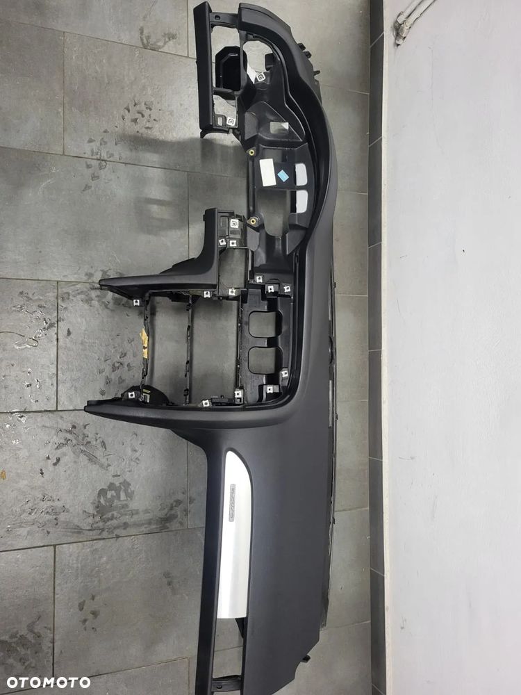 Audi a6 c6 deska konsoleta airbag orginal