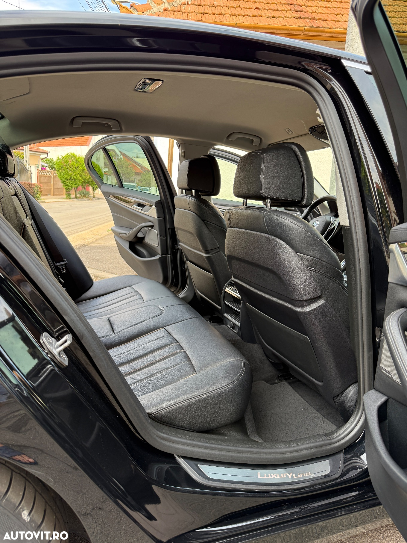 BMW Seria 5 520d AT - 8