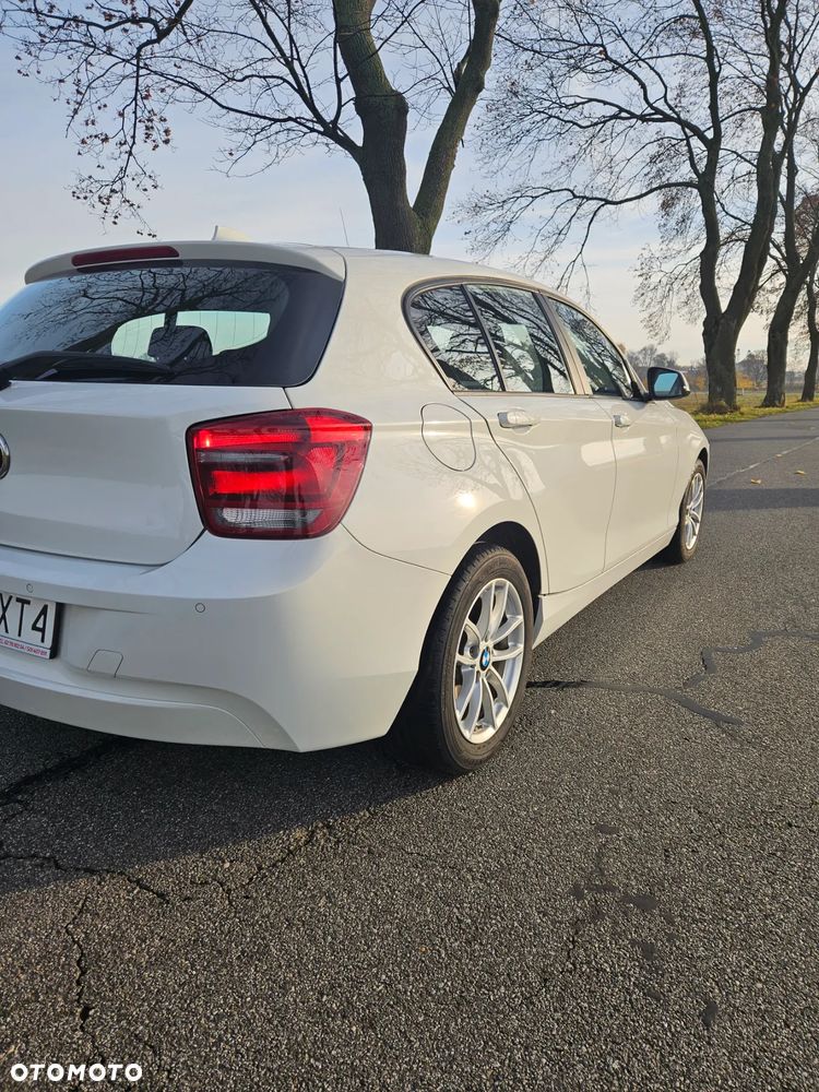 BMW Seria 1 114i - 8