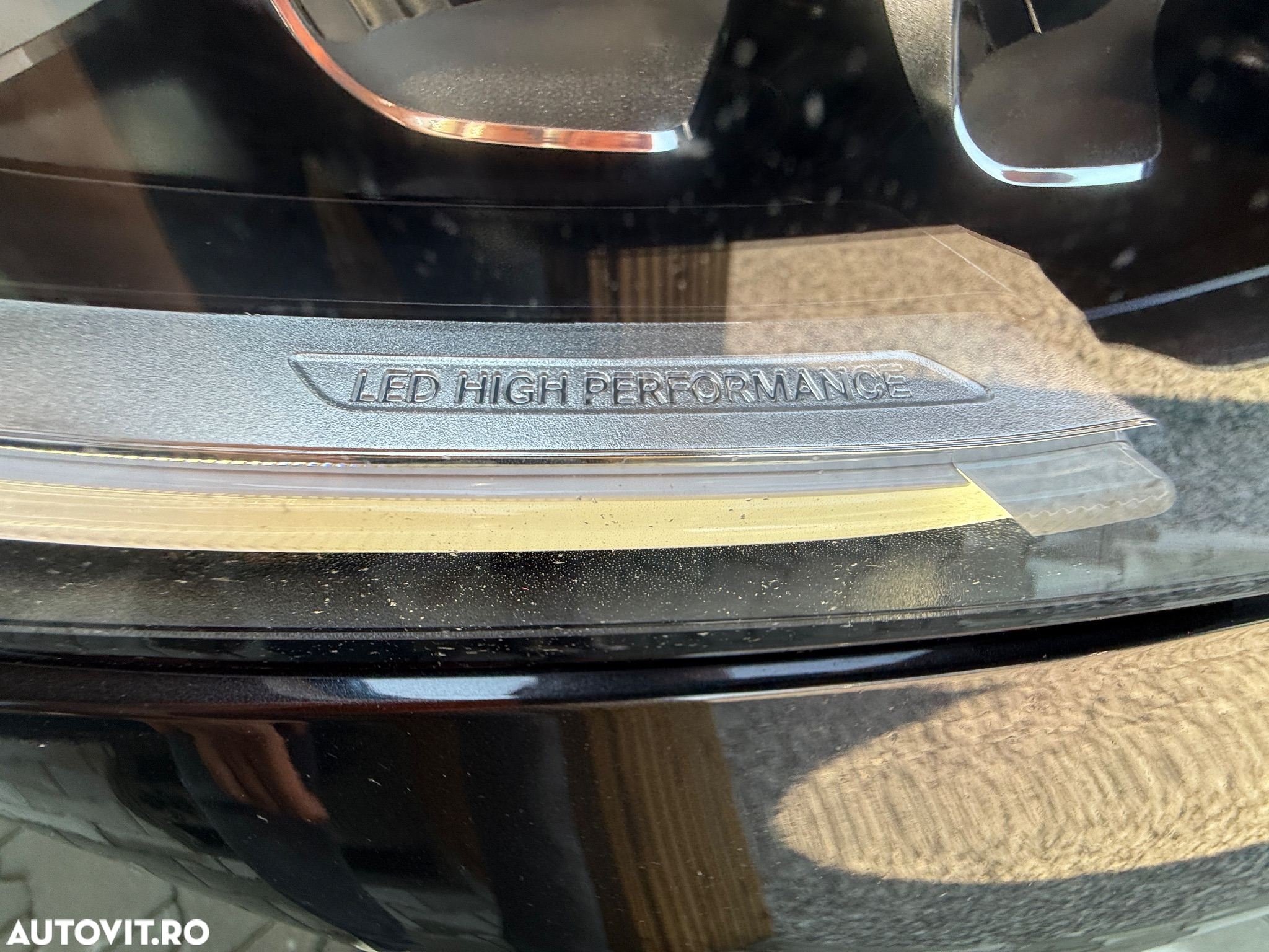 Mercedes-Benz GLC Coupe 300 e 4Matic 9G-TRONIC AMG Line - 27