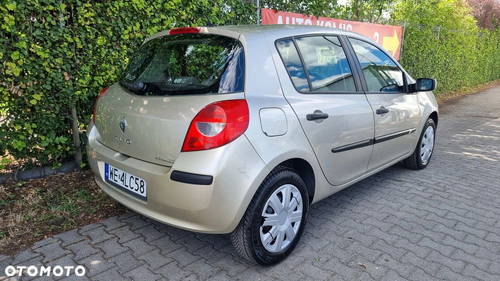 Renault Clio 1.5 dCi Extreme - 27
