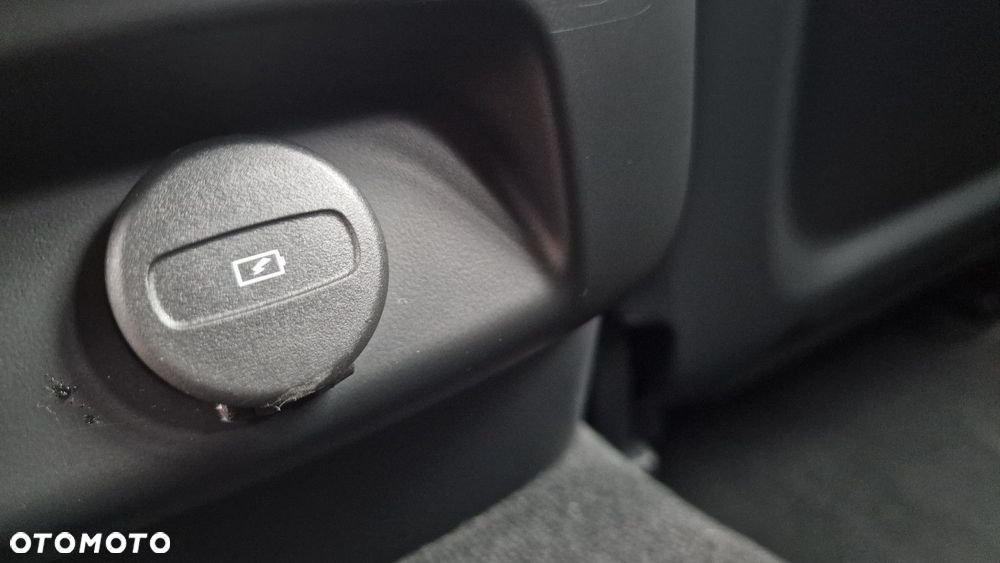 Volvo V60 Cross Country - 37