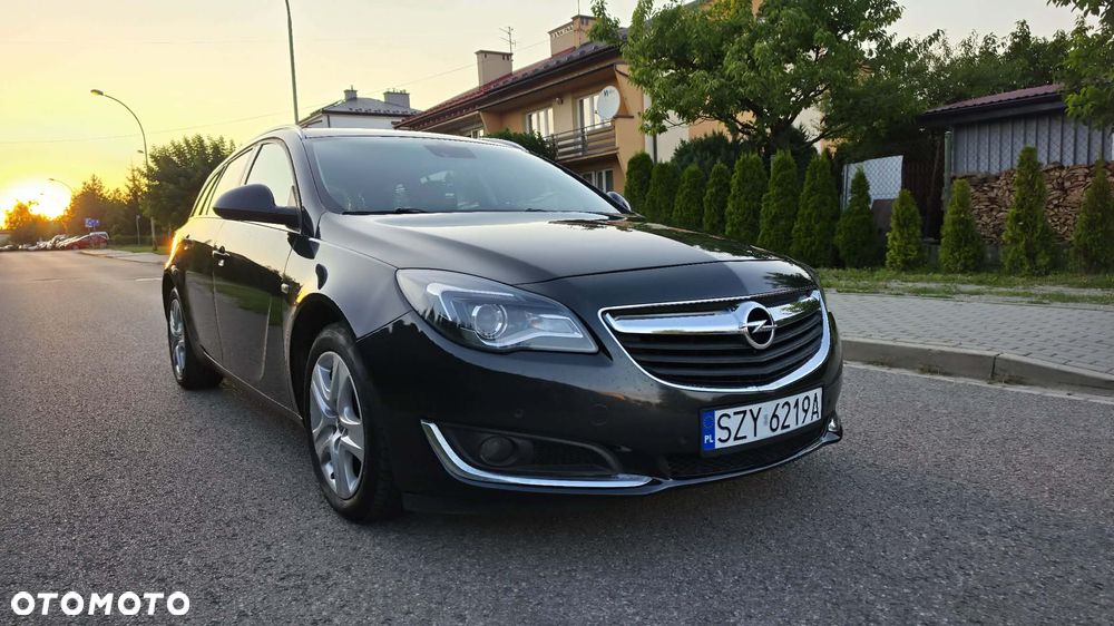 Opel Insignia - 8