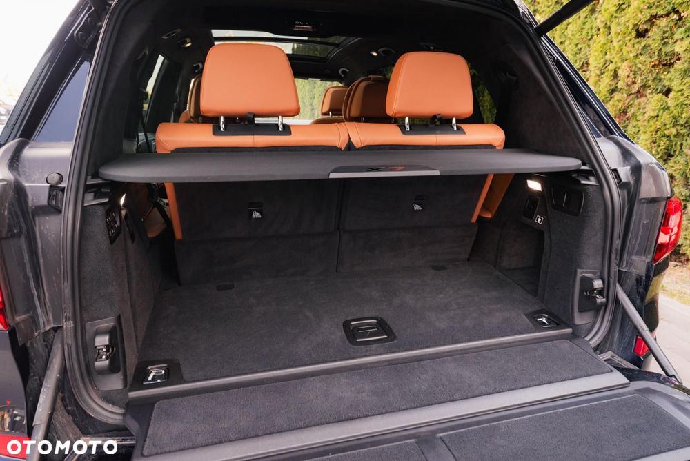 BMW X7 xDrive30d sport - 37
