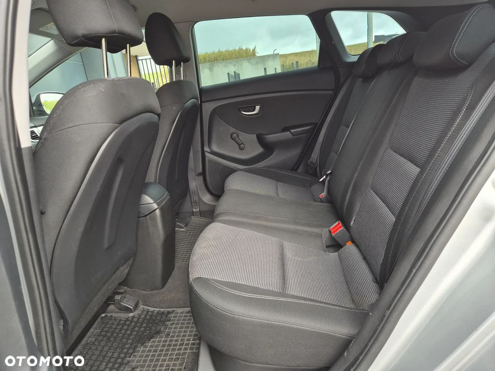 Hyundai i30 1.4 Comfort - 9
