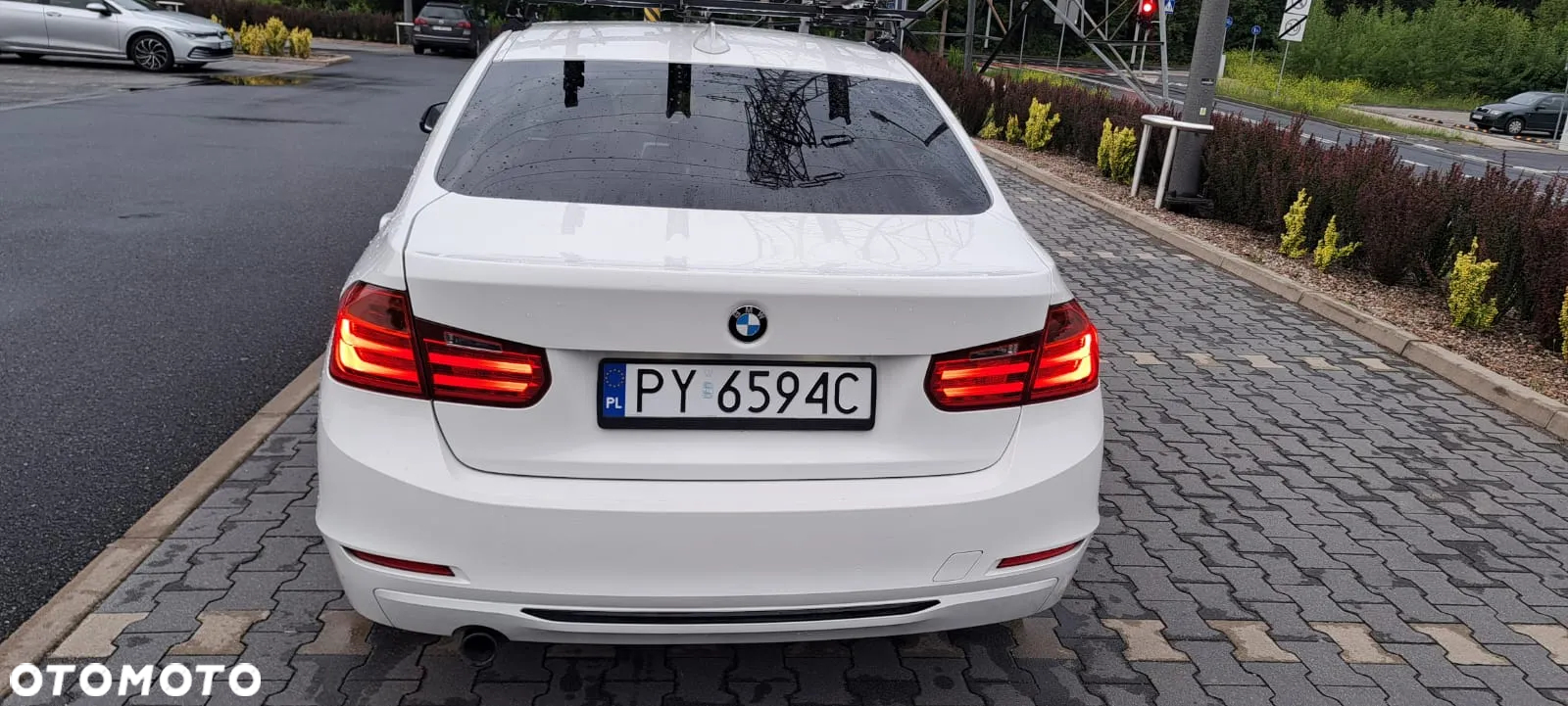 BMW Seria 3 318d Sport Line - 14
