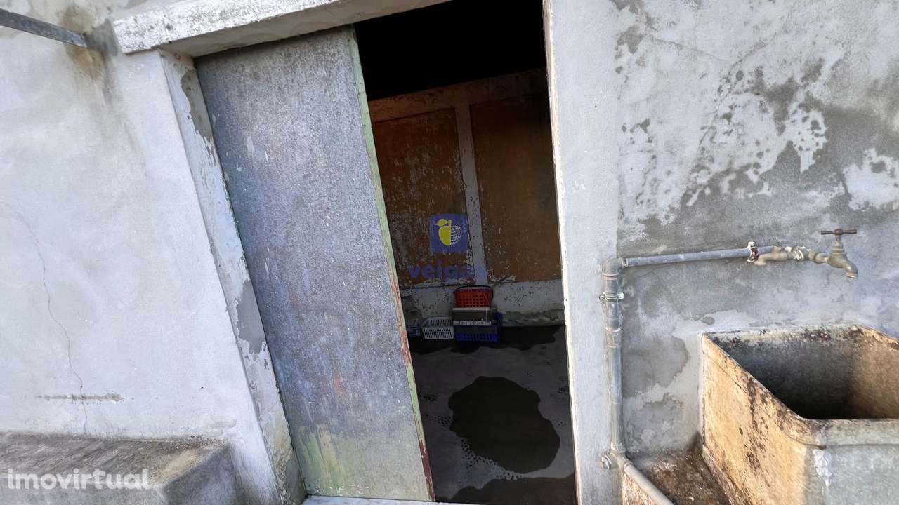 TERRENO MISTO  COM ARRECADAÇÕES - Grande imagem: 4/22