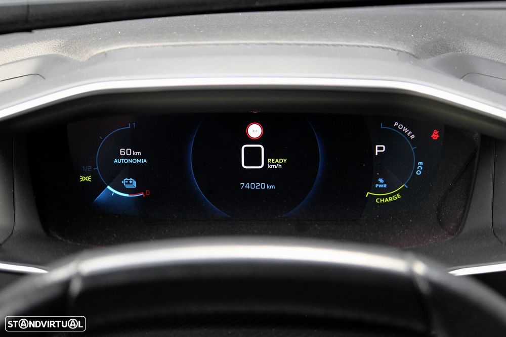 Peugeot e-2008 50 kWh Allure - 24