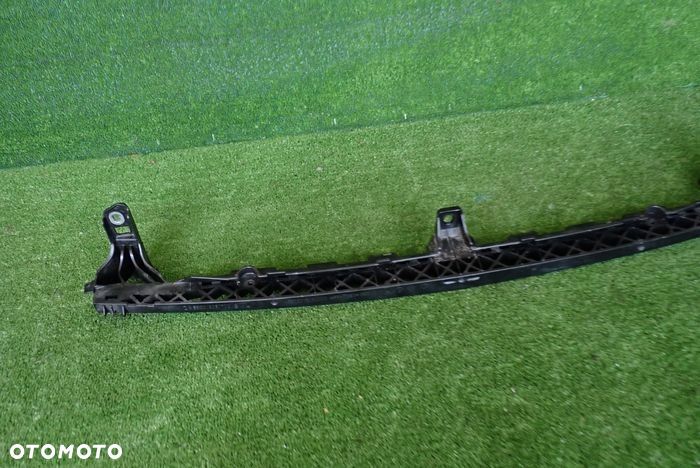 VW GOLF VII belka dolna zderzaka przód - 2