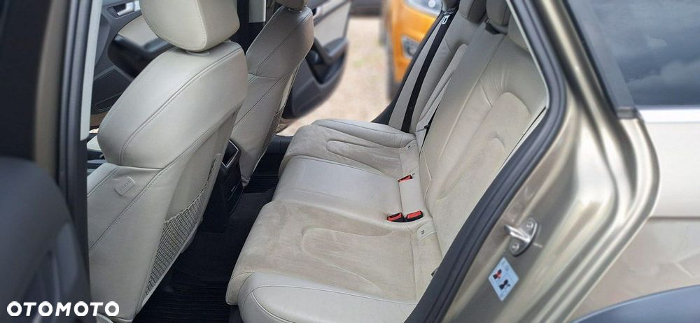 Audi A4 Allroad - 10