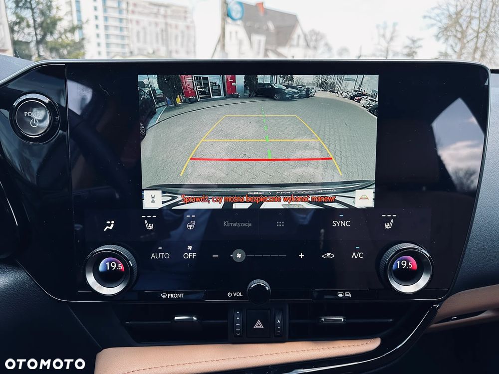 Lexus NX 450h+ Prestige AWD - 24