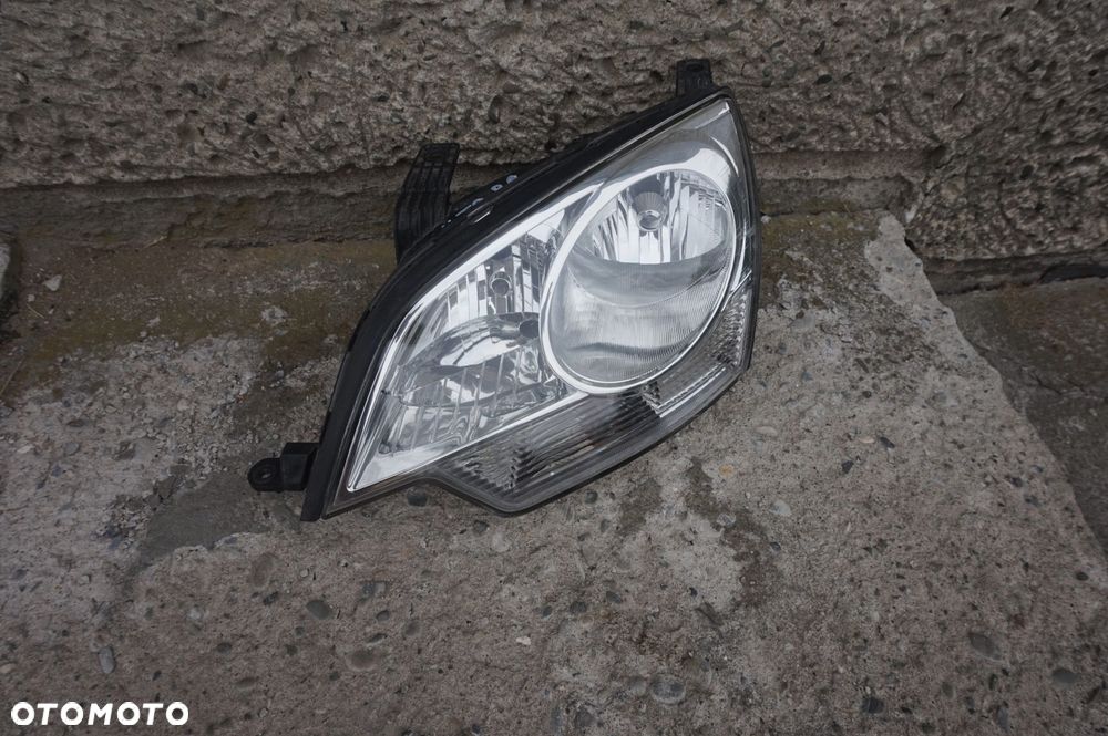 LAMPA PRZEDNIA LEWA OPEL ANTARA 06/10r - 2