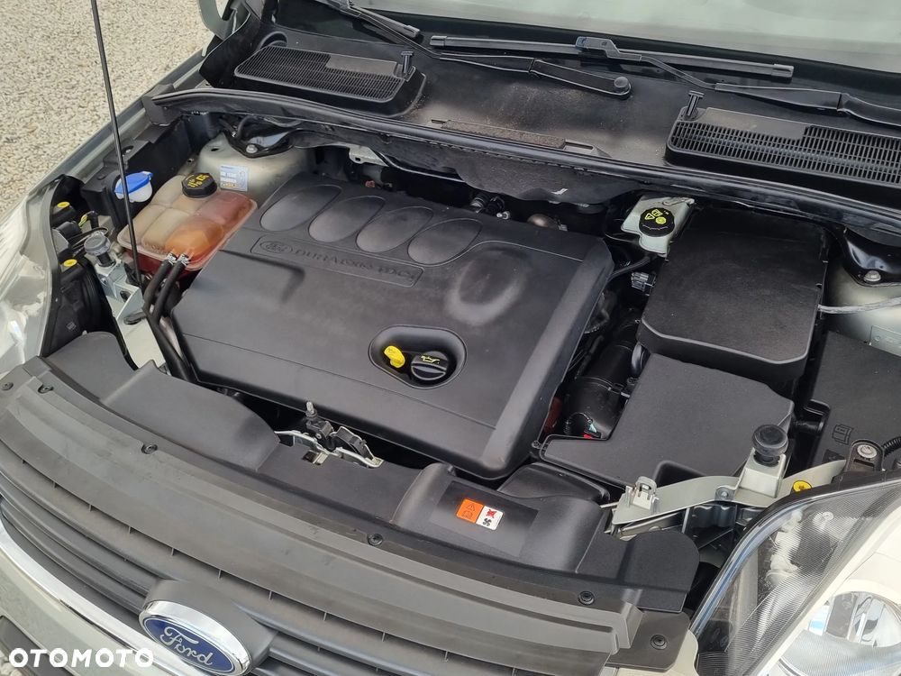 Ford Kuga 2.0 TDCi Trend - 12