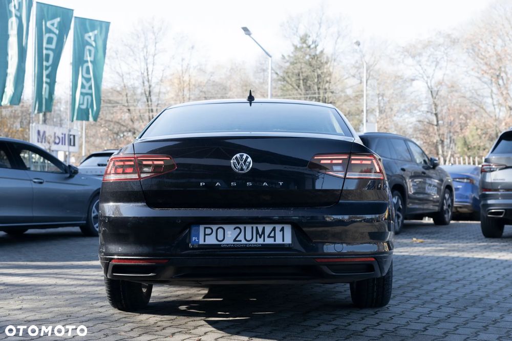 Volkswagen Passat 2.0 TDI EVO Business DSG - 5