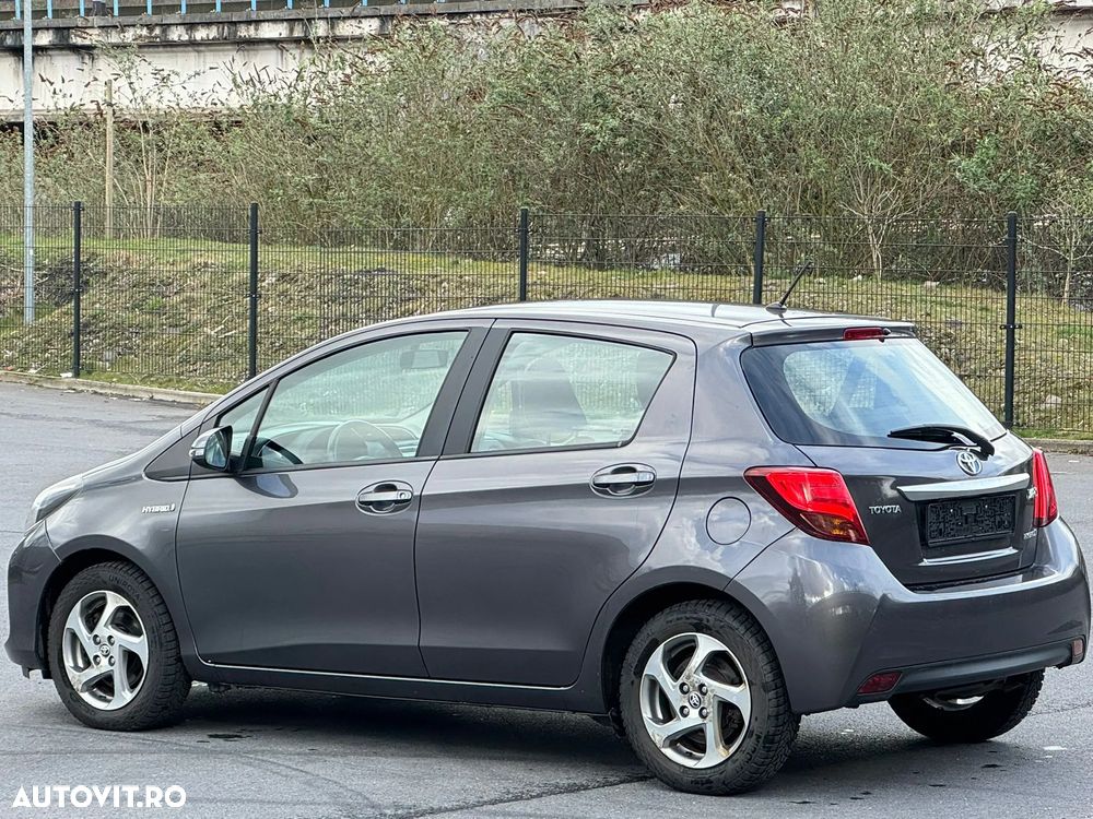 Toyota Yaris 1.5 VVT-i Style - 13