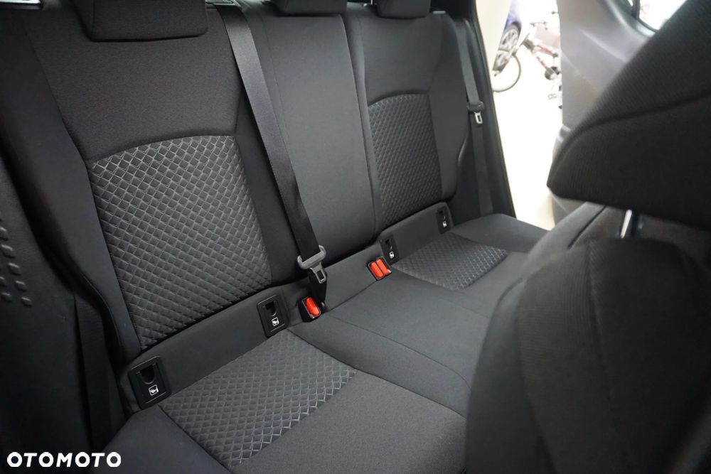 Toyota C-HR Hybrid Business-Edition - 22