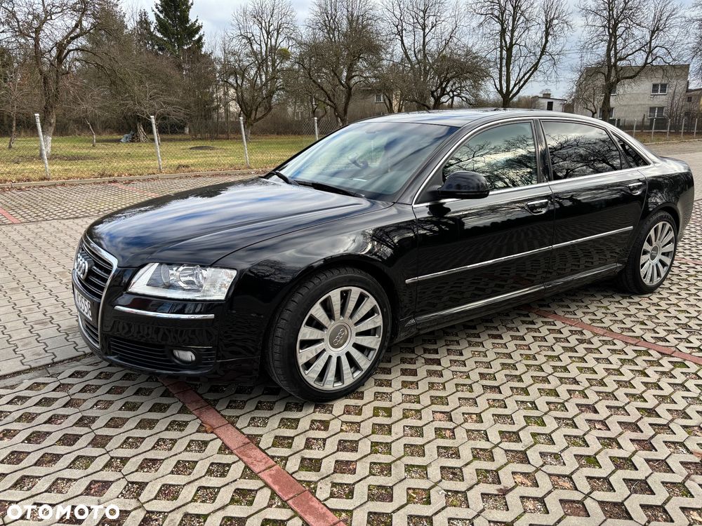 Audi A8 - 2