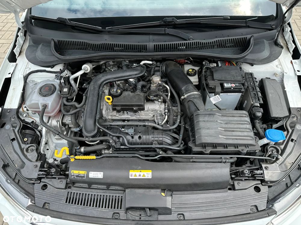 Volkswagen Polo - 29