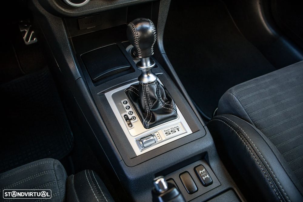 Mitsubishi Lancer - 31