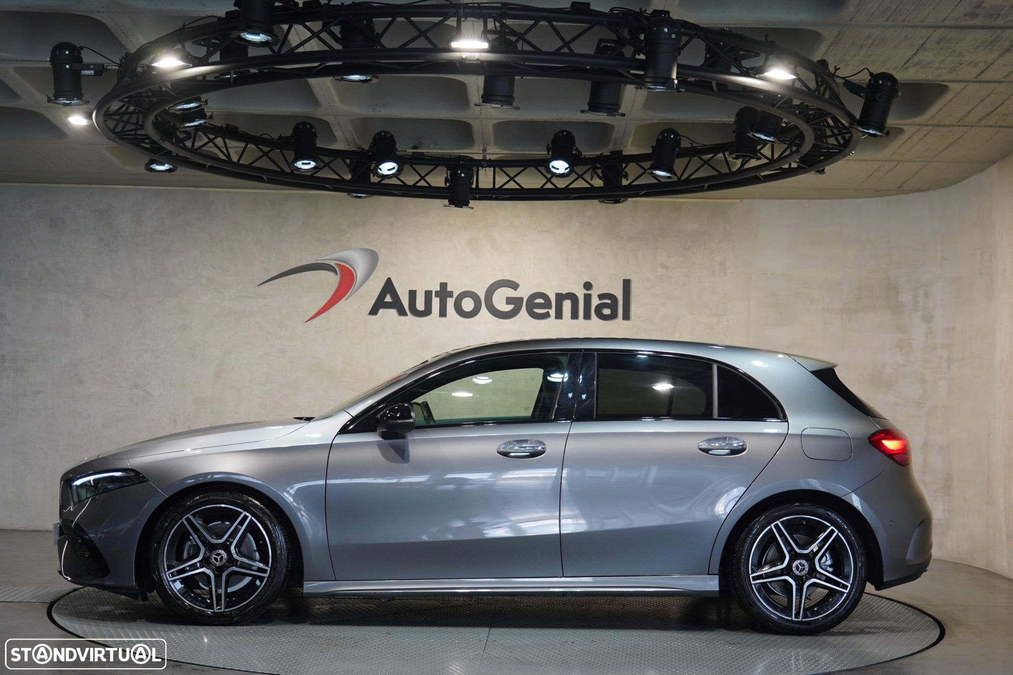 Mercedes-Benz A 200 AMG Line Aut. - 4
