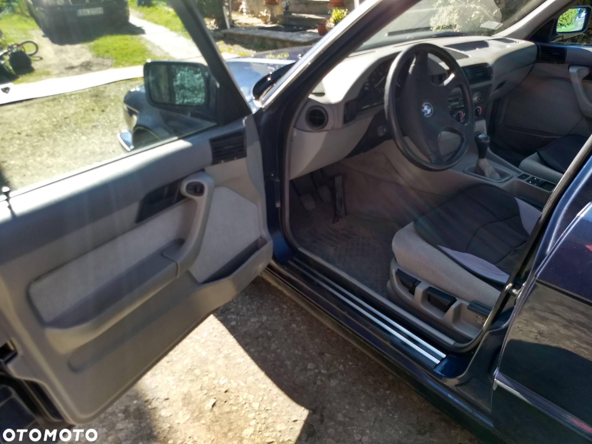 BMW Seria 5 520i - 8