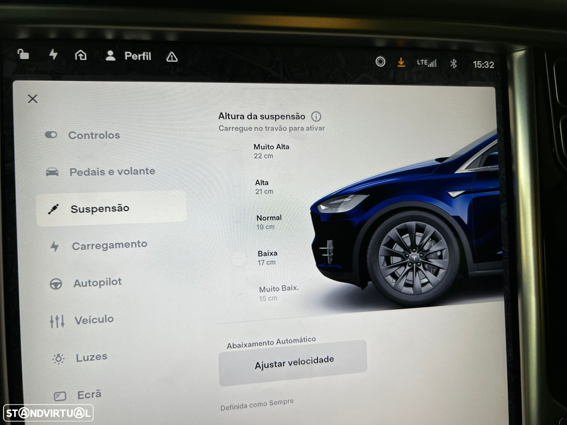Tesla Model X 75D - 29