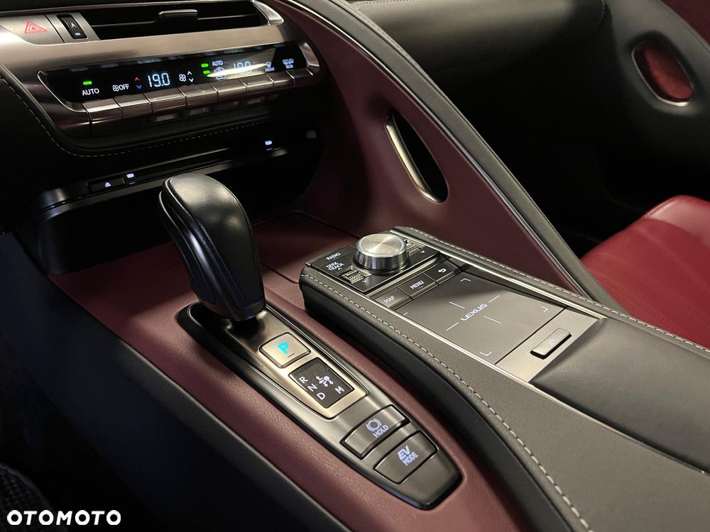 Lexus LC - 22