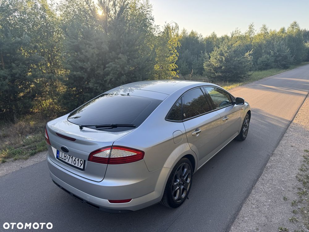 Ford Mondeo - 4