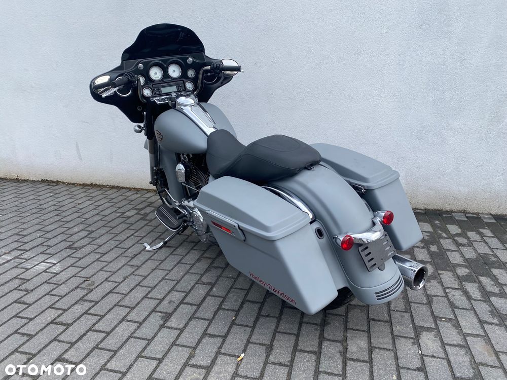 Harley-Davidson Touring Street Glide - 9