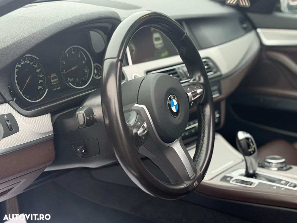 BMW Seria 5 528i xDrive - 7