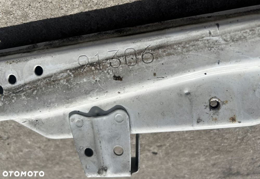 PAS PRZEDNI WZMOCNIENIE GÓRNE TOYOTA HILUX VIII 8 - 3