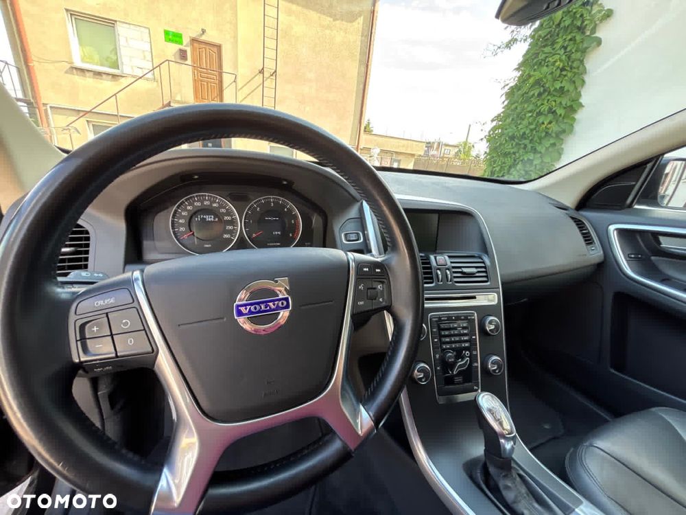 Volvo XC 60 - 28