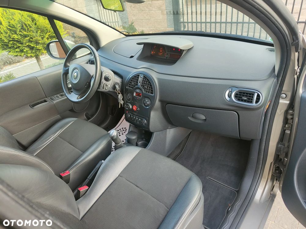 Renault Modus Grand 1.2 16V TCE Dynamique - 26