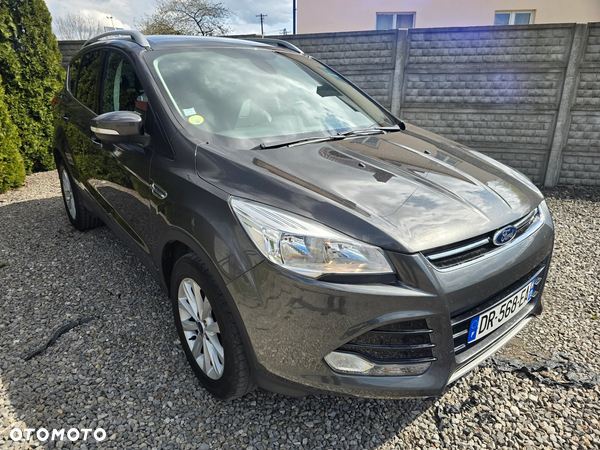 Ford Kuga 2.0 TDCi 2x4 Titanium