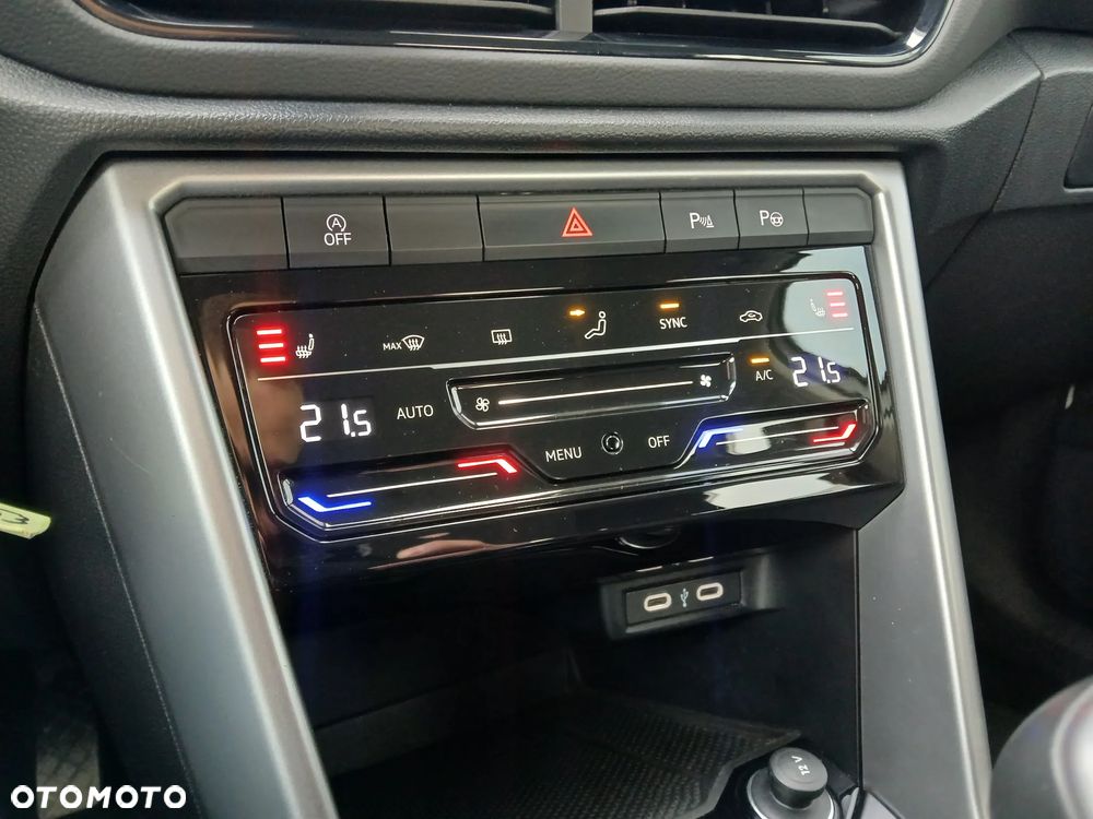 Volkswagen T-Roc 1.5 TSI Life - 20