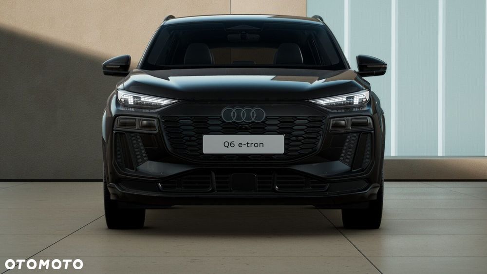 Audi Q6 e-tron - 5