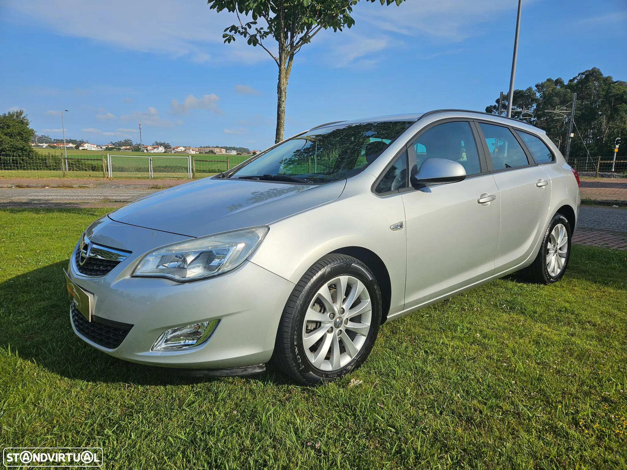 Opel Astra Sports Tourer 1.7 CDTi Executive S/S - 3