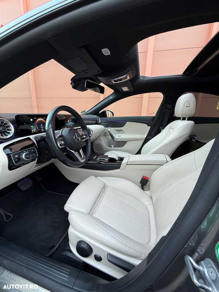 Mercedes-Benz CLA 250 - 9