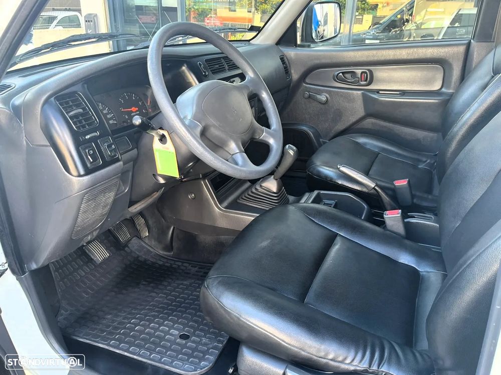 Mitsubishi L200 2.5 TD Cabine Dupla / Caixa Alumínio /  Com Iva - 18