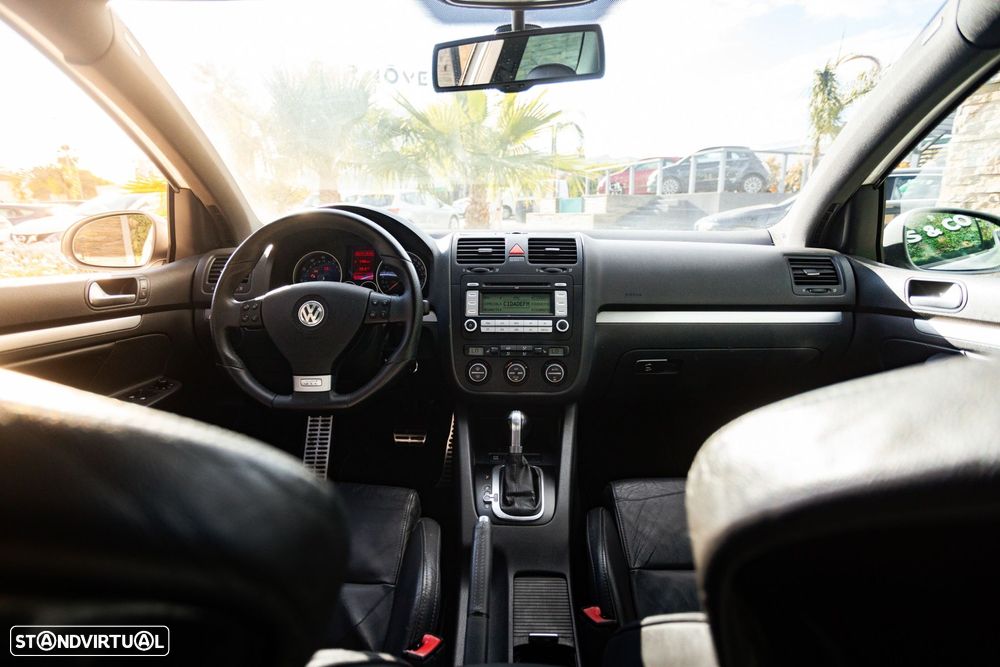 VW Golf 2.0 GTi DSG - 8