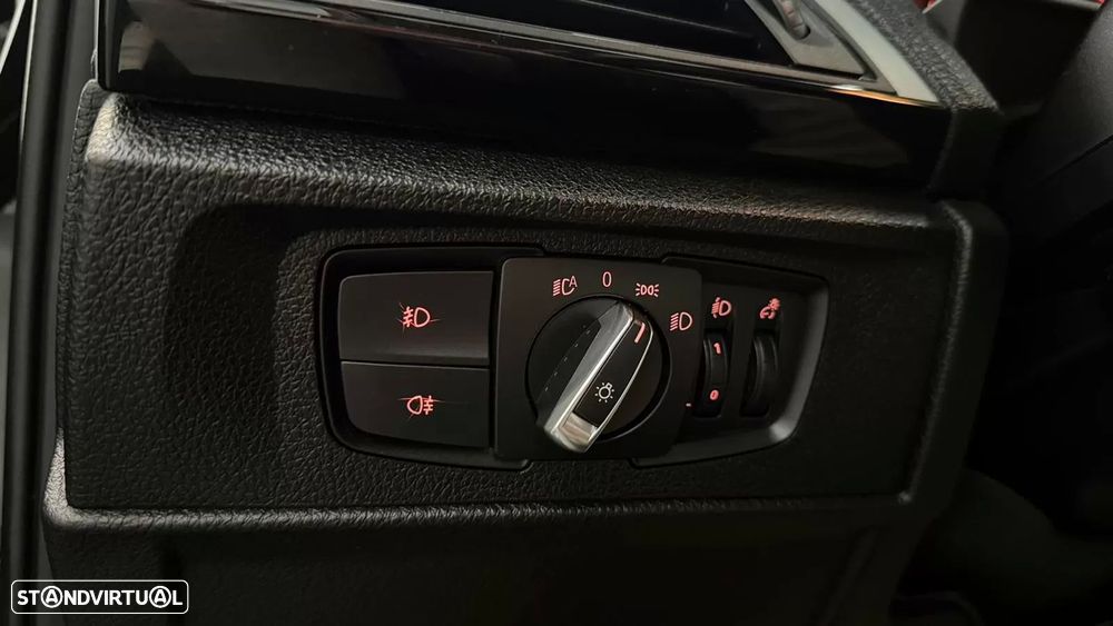BMW 116 d EfficientDynamics Edition Sport Line - 25