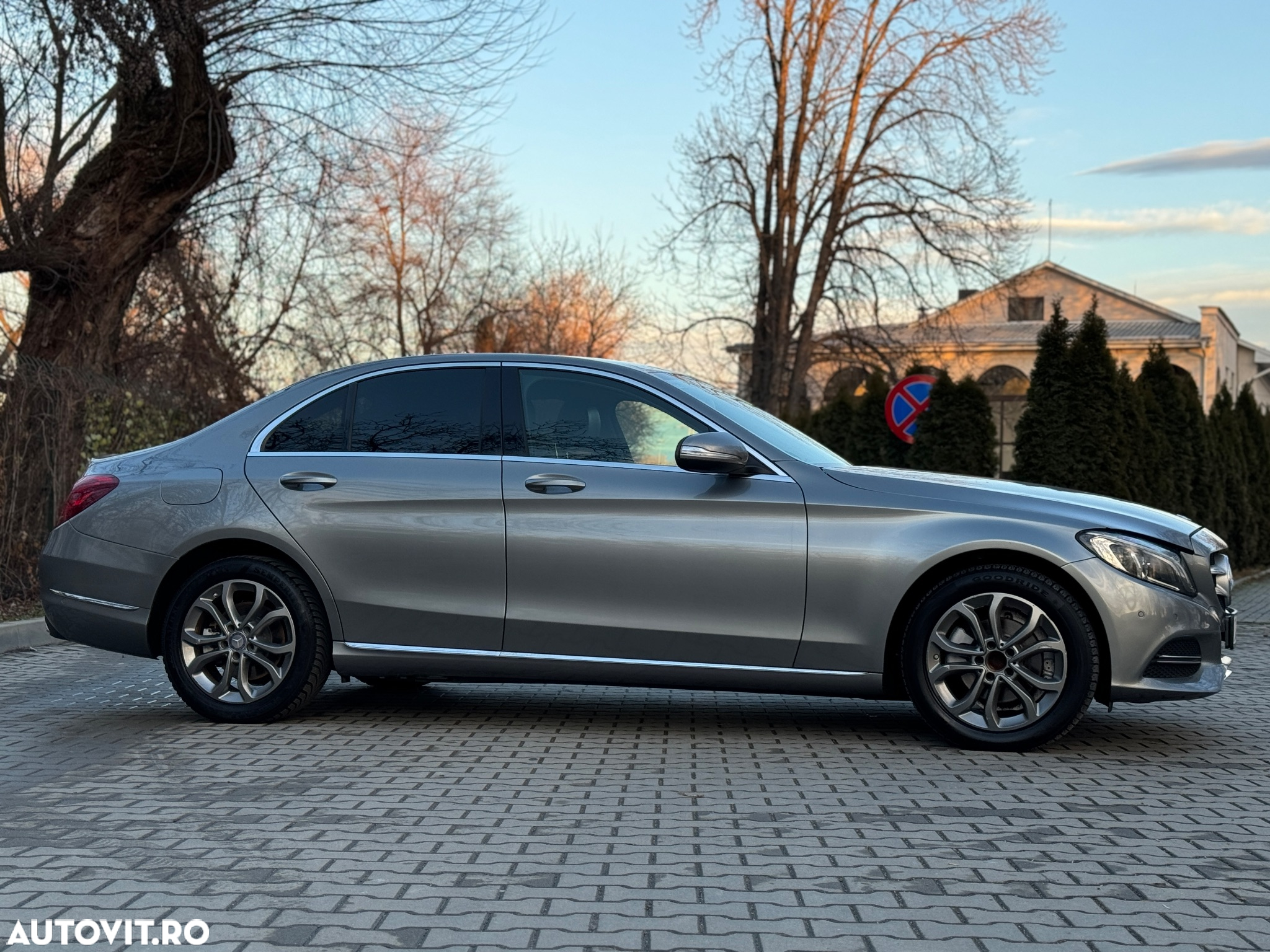 Mercedes-Benz C 180 BlueTec - 5