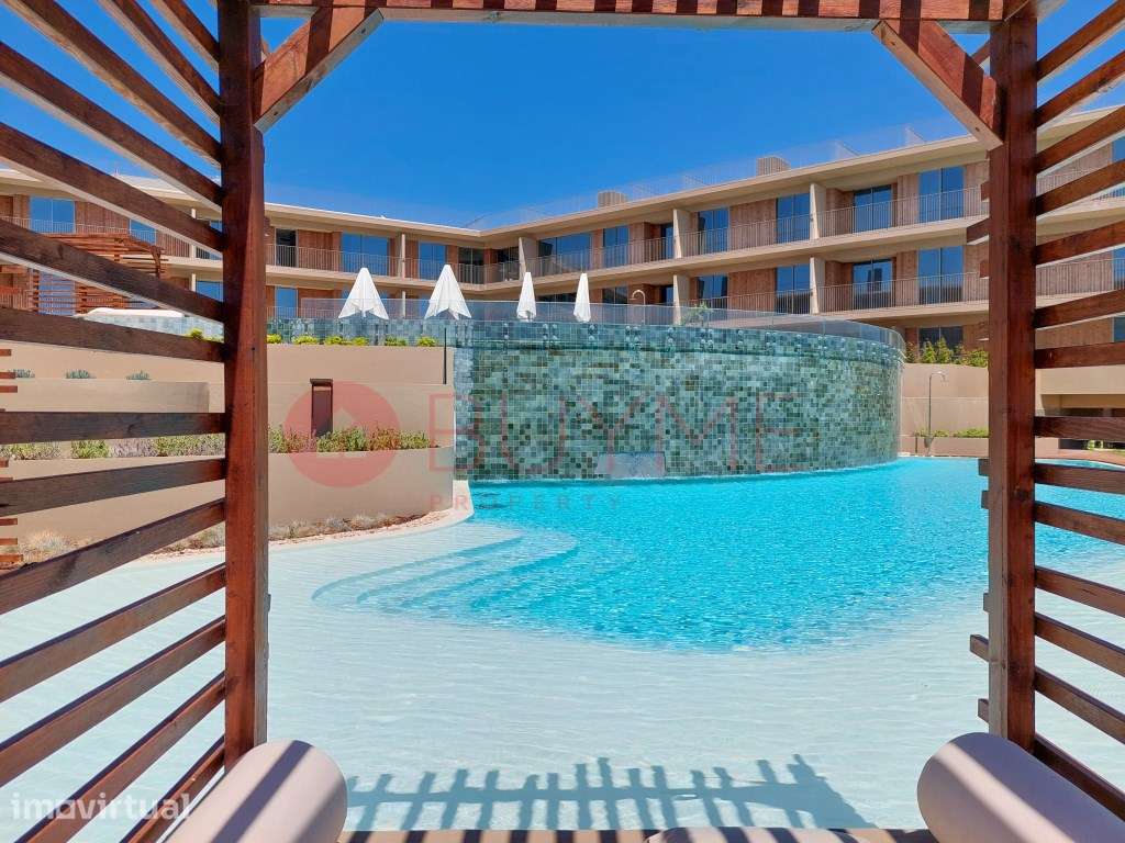 Apartamento T2 de Luxo Frente Mar em Quarteira junto à Praia do For... - Grande imagem: 2/19