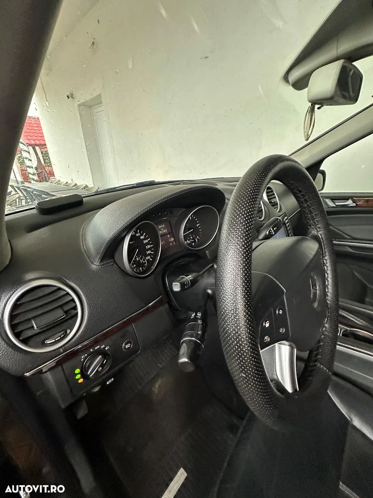 Mercedes-Benz GL 320 CDI DPF 4Matic 7G-TRONIC - 15