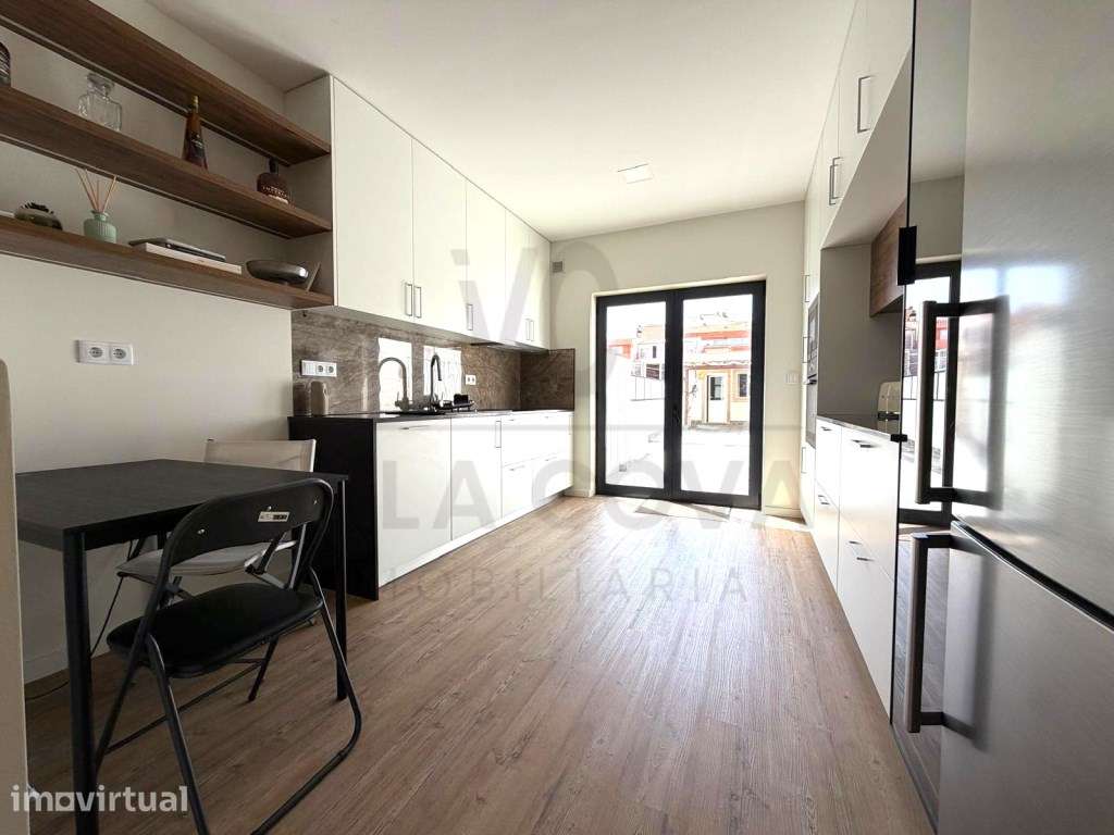 Moradia em Banda T3 Triplex Venda Vila do Conde - Grande imagem: 3/18