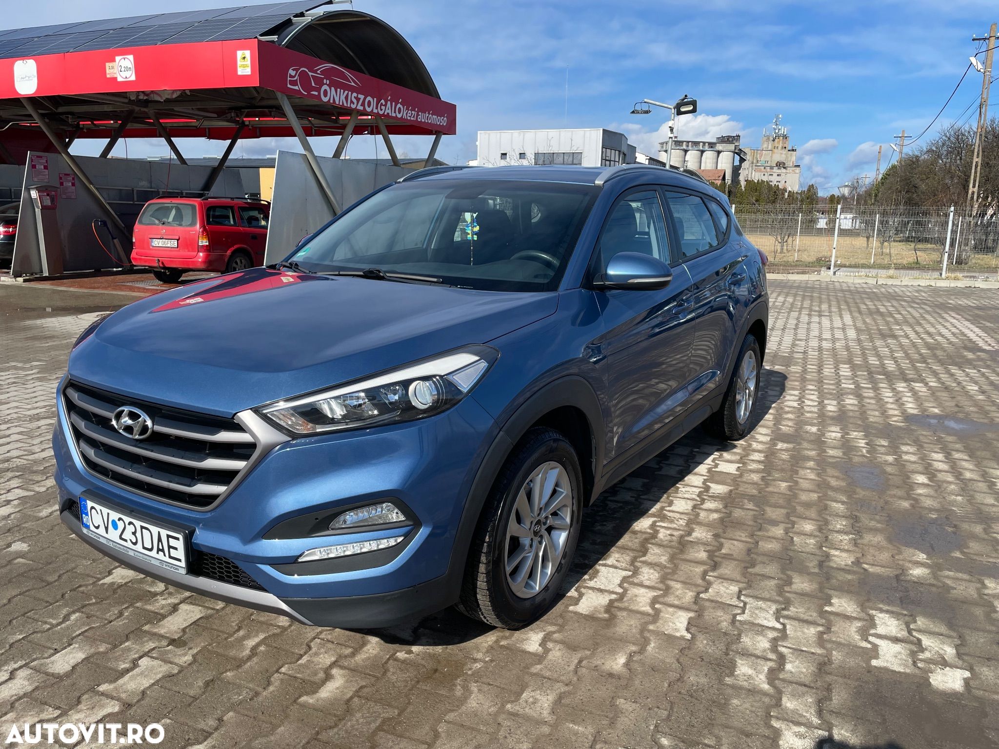 Hyundai Tucson - 1