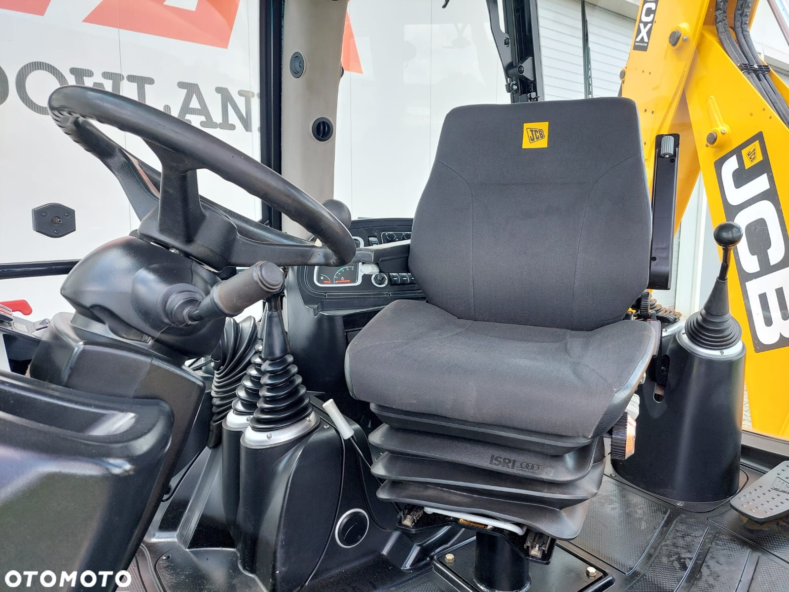 JCB 3CX Contractor - 19