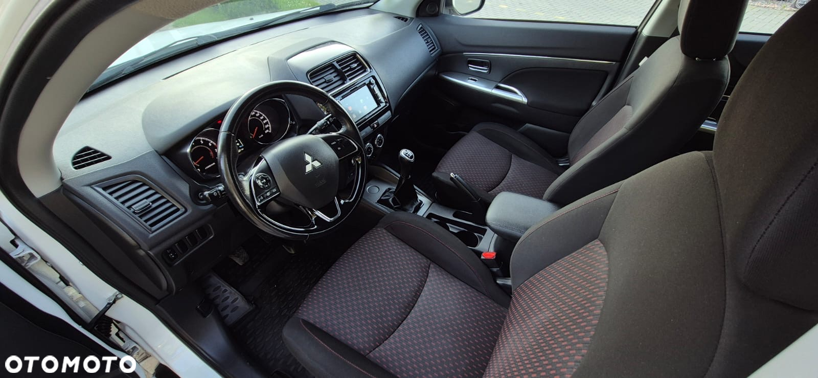 Mitsubishi ASX - 31
